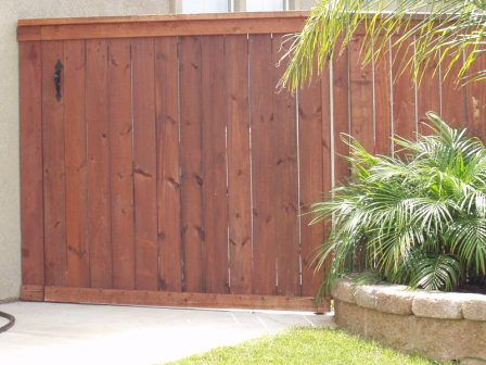 Fence Restor 029 Wood Fence Staining